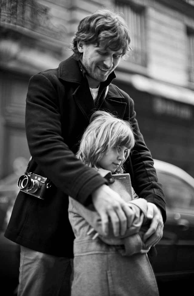 Felix Reichert and my daughter Robin Isabella in Paris. Leica M Type 240 with Leica 50mm Noctilux-M ASPH f/0.95. © Thorsten Overgaard.