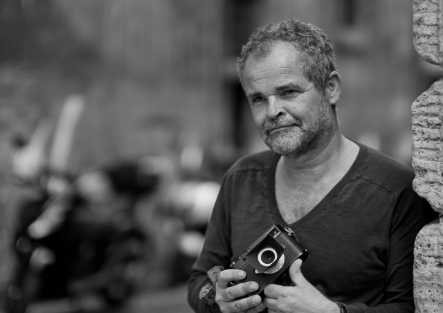 Corné van Iperen with the 28mm Summaron-M f/5.6 on his Leica M. Leica TL2 with Leica 50mm Noctilux-M ASPH f/0.95 using the Leica T to M adapter. © 2017 Thorsten Overgaard.