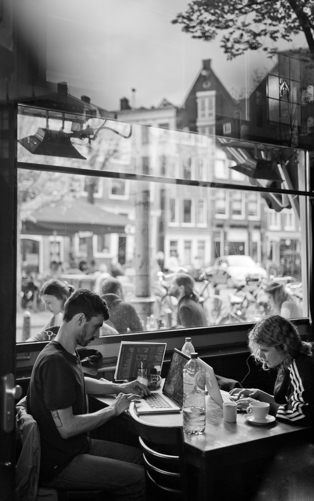 Amsterdam Cafe. Leica M10 with Leica 35mm Summilux-M ASPH f/1.4 FLE. © 2017 Thorsten Overgaard.   