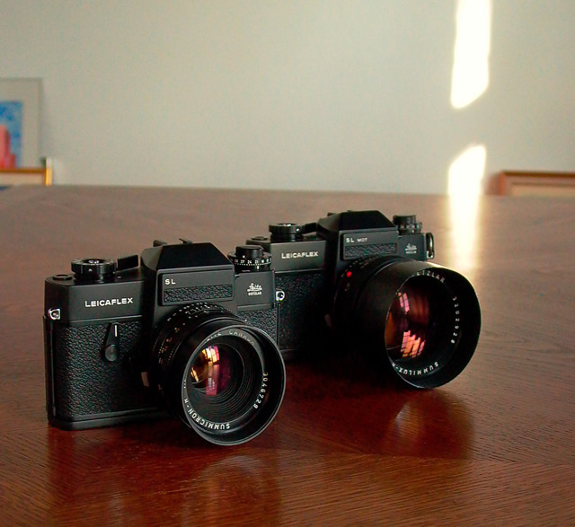 The Leicaflex SL and the Leicaflex SL mot side by side. 