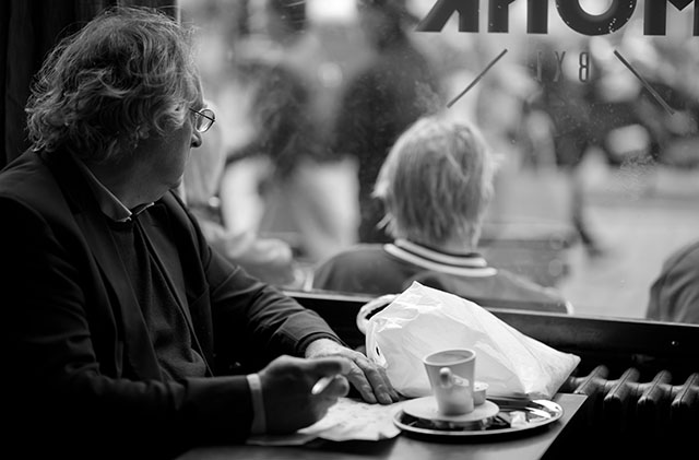 An author working on his next masterpiece in Brussels. © Thorsten Overgaard. 
