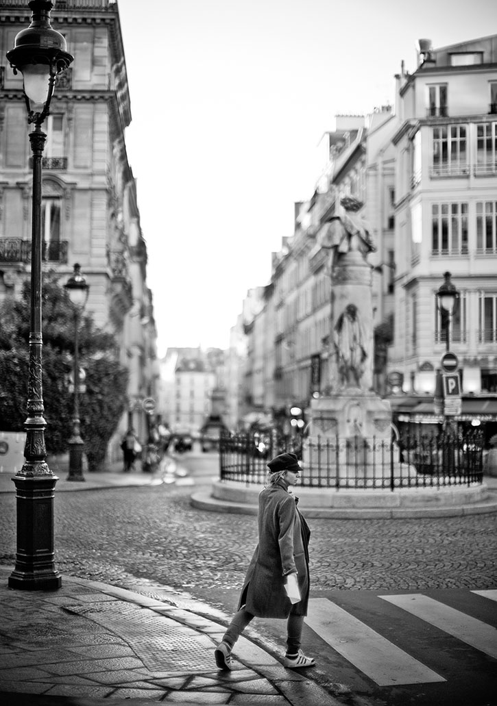 Rainy Days in Paris photo essay by Thorsten Overgaard. 
