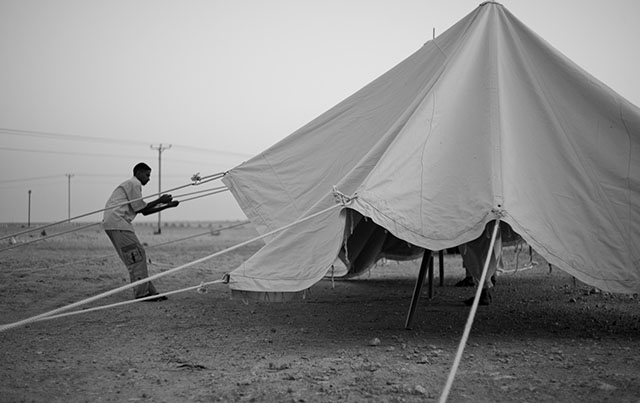 Setting up camp. Leica M9 with Leica 50mm Summicron-M f/2.0 II (1956). © Thorsten Overgaard.