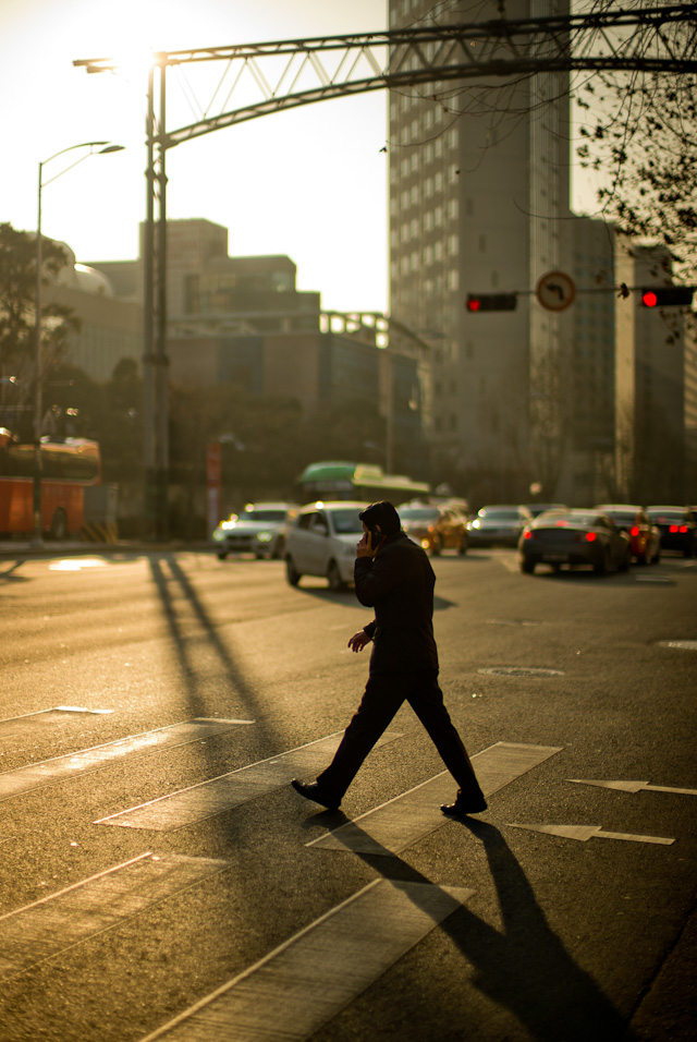 Seoul, Korea. Leica M 240 with Leica 50mm Noctilux-M ASPH f/0.95. © 2013-2016 Thorsten Overgaard.   