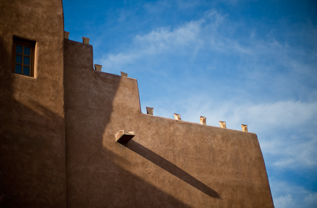 The Santa Fe colors, January 2015. The light comes from a low angle most of the day, creating very interesting long shadows on walls and streets. But also note that the sunshine is warm light, the shadow is ice cold. Leica M 240 with Leica 50mm Noctilux-M ASPH f/0.95.
