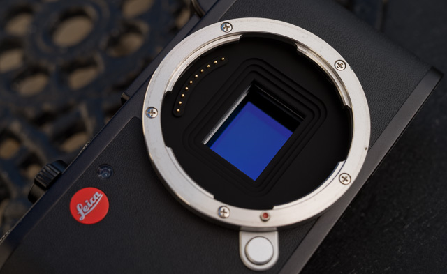 The APS-C sensor in the Leica CL. © 2018 Thorsten von Overgaard.