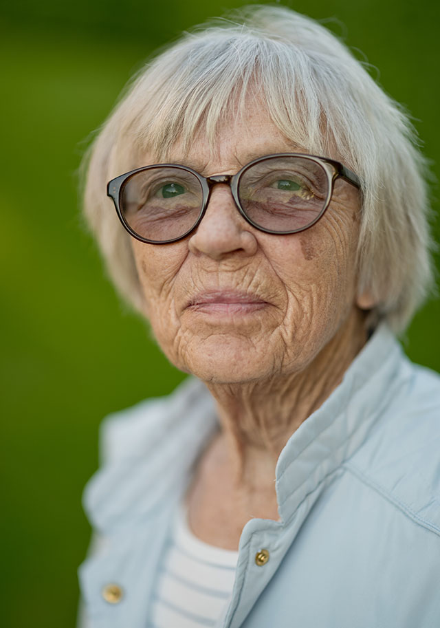 My mother, Jytte von Overgaard. Leica M10 with Leica 75mm Noctilux-M ASPH f/1.25. © 2018 Thorsten von Overgaard.