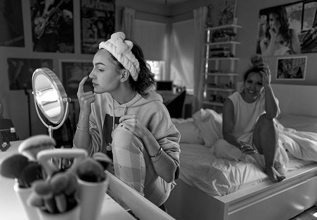 Mia, Lana del Ray and Layla in Mia's room. Leica Q2 Monochrom. © Thorsten Overgaard. 