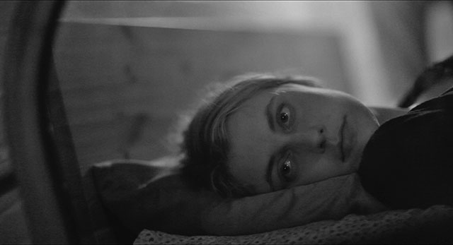 Frances Ha (2013, directed by Noah Baumbach, cinematography by Sam Levy) .

