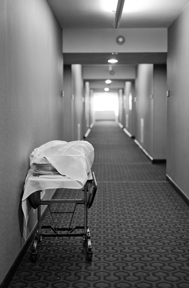 Roomservice tray in a hotel hallway. Leica M-D 262 with Leica 50mm APO-Summicron-M ASPH f/2.0. © 2016 Thorsten Overgaard. 