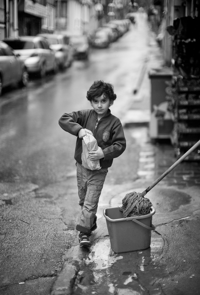 I saw this young fellow walk into the store in Istanbul to buy milk for his mother. So I sat my focus and waited for him to come out again, and then took 3-4 photos as he came out. Leica M 240 with Leica 50mm Noctilux-M ASPH f/0.95. © 2013-2016 Thorsten Overgaard. 