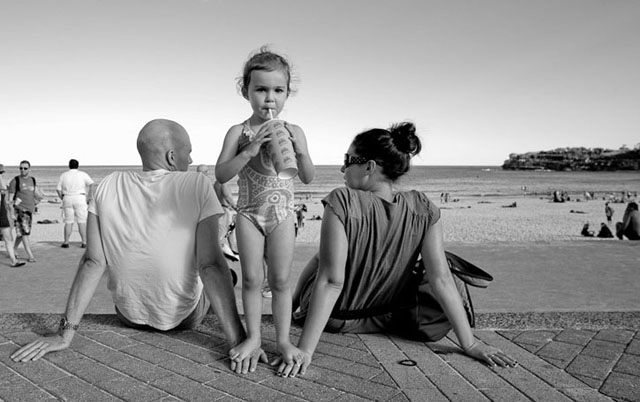 "Standing On My Own Two Feet". Leica M 240 and Leica 21mm Summilux-M ASPH f/1.4 at the Bondi Beach in Sydney, March 2013. © Thorsten Overgaard. 