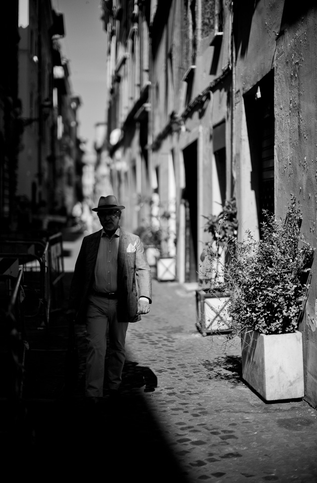 Shadows of Rome. Leica M 240 with Leica 50mm Noctilux-M ASPH f/0.95. © 2014-2016 Thorsten Overgaard