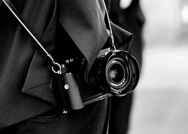 Leica Q2 with Black Calfskin Orange Edge camera strap. Photo by Stephen Diao.