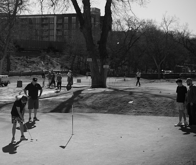 Mini golf in Austin TX. Leica M10-D with Leica 50mm Summilux-M ASPH f/1.4 BC. © Thorsten Overgaard. 