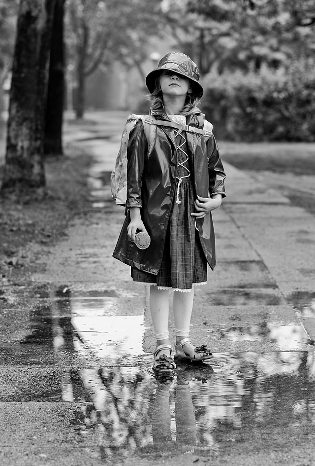 My beautiful daughter Robin Isabella in a dress from Austria. Leica M9 with Leica 90mm Summarit-M f/2.5. © Thorsten Overgaard. 