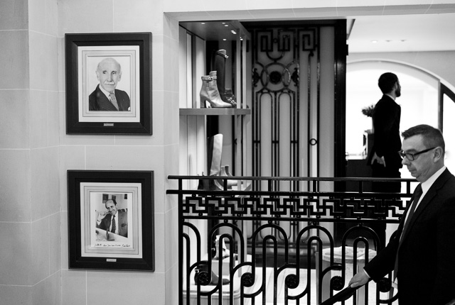 Jean-Louis Dumas (1938-2010) was known for 'always carrying a Leica and a red notebook'. Here framed in the Hermes flagship store in Paris . In 2012 Leica launched the Leica M9-P »Edition Hermès« – Série Limitée Jean-Louis Dumas. © Thorsten Overgaard. 