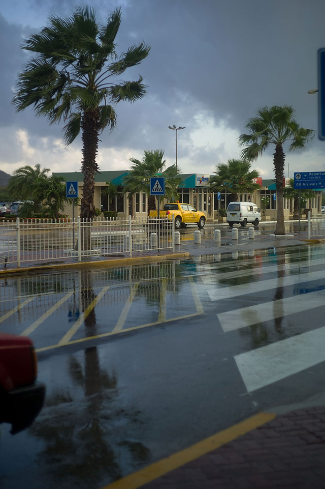 Aruba where it rains every afternoon like a clockwork. Very nice colors and reflections afterwards. Leica M9 with Leica 50mm Summicron-M f/2.0 II. © 2009-2017 Thorsten Overgaard. 