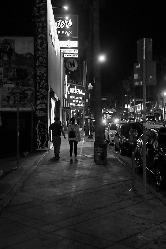 Night on fairfax Ave. Leica M10-P with 350mm Summilux-M ASPH f/1.4 BC. © Thorsten Overgaard. 