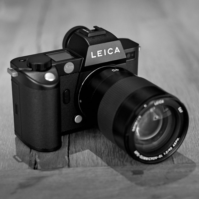 The Leica SL2 with the Leica 90mm APO-Summicron-SL ASPH f/2.0. © Thorsten Overgaard. 