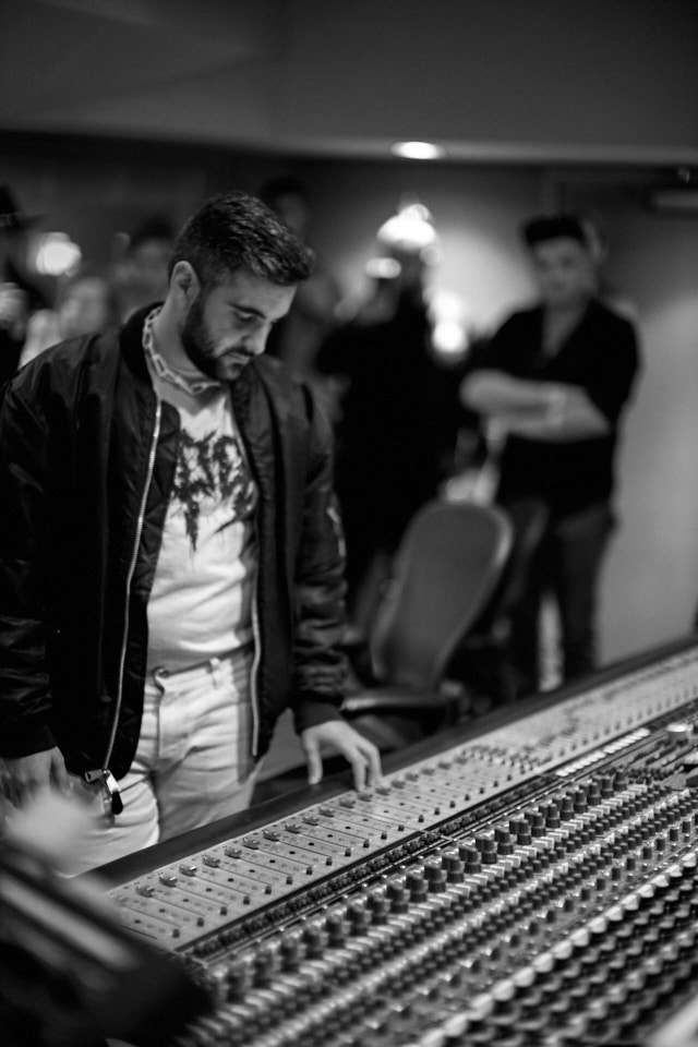 Producer Connor Musarra in Studio B at Capitol Studios in Hollywood. Leica M10-P with Leica 50mm Noctilux-M ASPH f/0.95. © Thorsten Overgaard. 