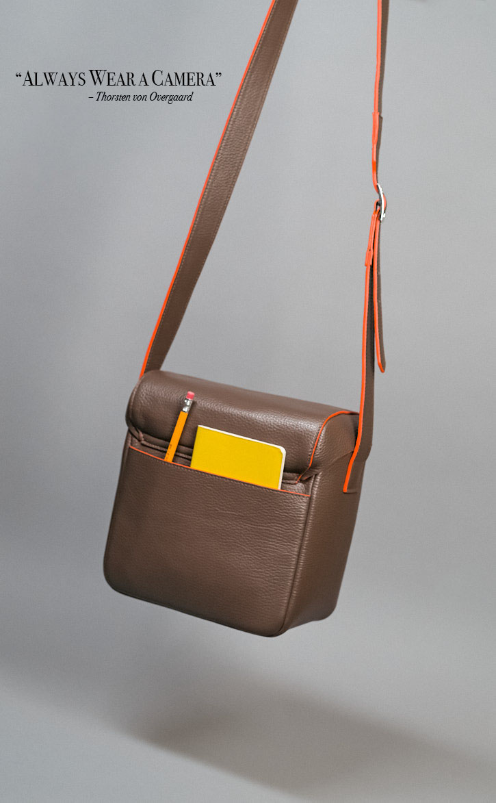 "Compact Street" -A simple camera bag for a walking day in style with your camera. Designed by Thorsten von Overgaard. 