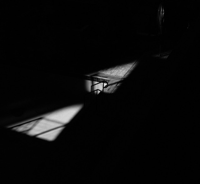 Empty swimming pool. Leica M10-R Black Paint with Leica 50mm APO-Summicron-M ASPH f/2.0 LHSA. © Thorsten Overgaard. 