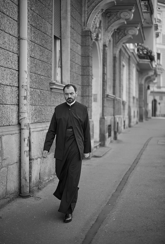 A pope on the street in Belgrade, Sunday 8AM. Leica M10-R with Leica 50mm Summilux-M ASPH f/1.4. © Thorsten Overgaard.