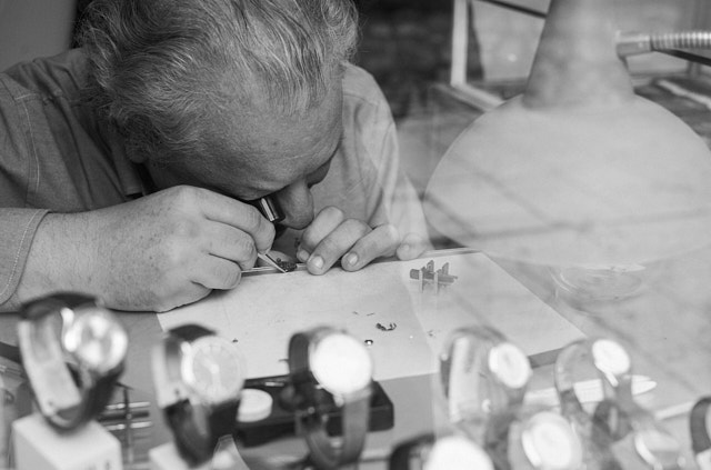 Yet another watchmaker in Sarajevo. Leica M10-R with Leica 50mm Summilux-M ASPH f/1.4 BC. © Thorsten Overgaard.