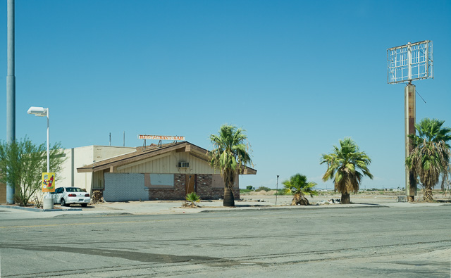 Then, there are also the deserted places that, in a uniquely Californian way, can have a distinct visual aesthetic. Leica M240 with Leica 50mm APO-Summicron-M ASPH f/2.0. © Thorsten Overgaard. 