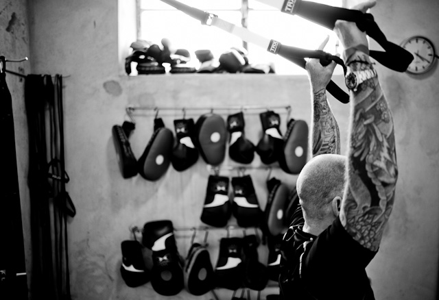 TRX training in Denmark with personal trainer Lars Frederiksen. Leica M 240 with Leica 28mm Summilux-M ASPH f/1.4. © 2015 Thorsten Overgaard. Lightroom 6 with 2010 