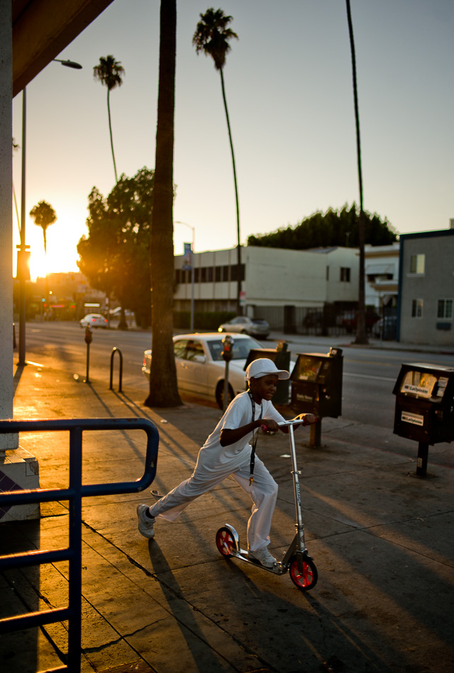 Sunset Boulevard, Los Angeles, August 2015. Leica M 240 with Leica 28mm Summilux-M ASPH f/1.4. © 2015 Thorsten Overgaard. Lightroom 6 with 2010 Process. 