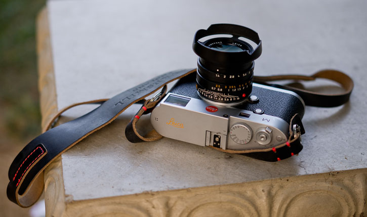 Leica 35mm Summilux-M ASPH f/1.4 FLE Ventilated Lens Shade 