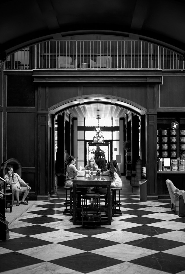 Oxford Exchange restaurant, store and cafe in Tampa Florida. Leica M10-P Safari with Leica 50mm Summilux-M ASPH f/1.4 BC. © Thorsten Overgaard. 