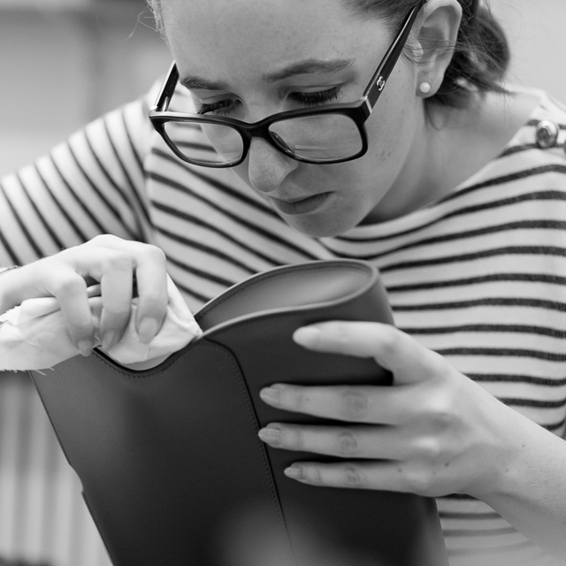 Visitng the Moynat artisans in the workshop in Paris. Leica M10 with Leica 50mm Notilux-M ASPH f/0.95 FLE. © Thorsten Overgaard.