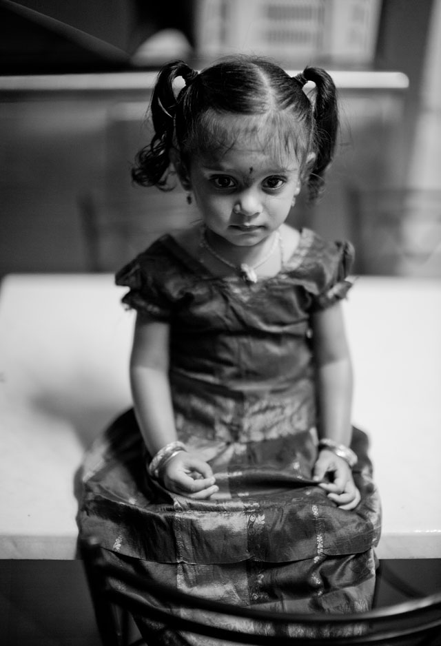 Indian girl in Singapore, December 2015. Leica M 240 with Leica 50mm Noctilux-M ASPH f/0.95, 1000 ISO, 1/180 sec. © Thorsten Overgaard. 