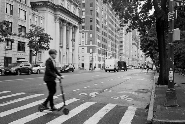 Upper East Side of New York 7 AM. Leica Q3 43 . © Thorsten Overgaard. 