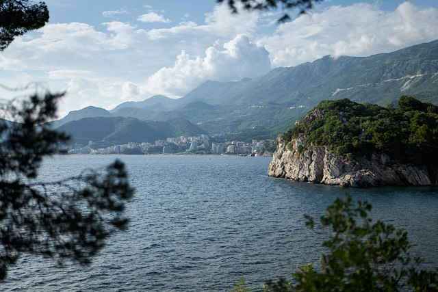 Prno in Budva, Montenegro. Leica SL2 with Leica 50mm Summicron-SL f/2.0. © Thorsten Overgaard.