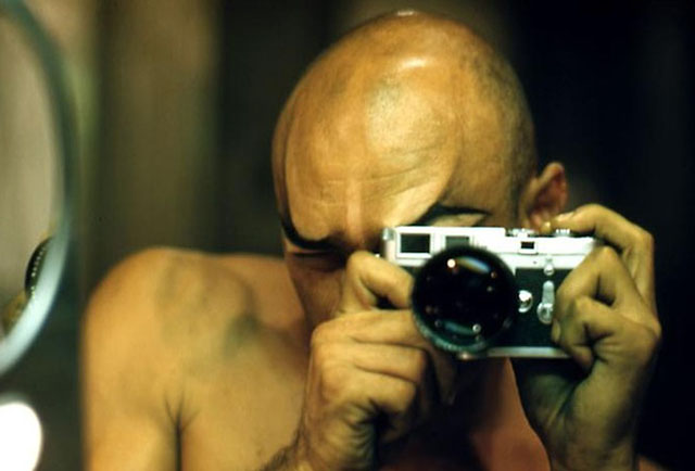 Yul Brynner self portrait with his Leica M3