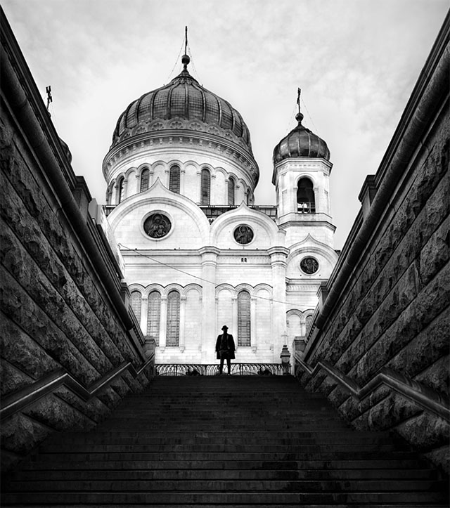 "Stranger in Moscow" by Arteh Odjidja.