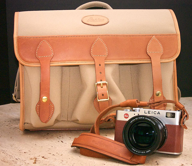 John Thawley's brown Leica Digilux 2 camera and bag