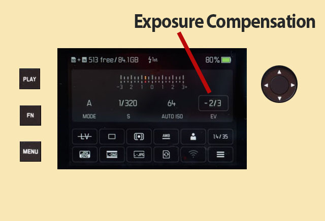 The Quick menu touch screen of the Leica M11