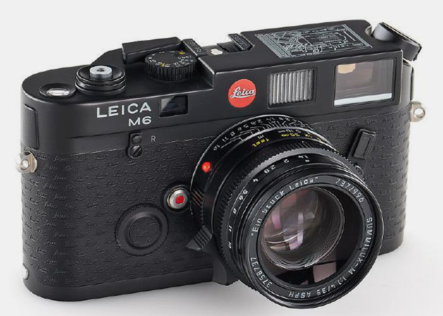 Leica Revives M6 35MM Film Rangefinder