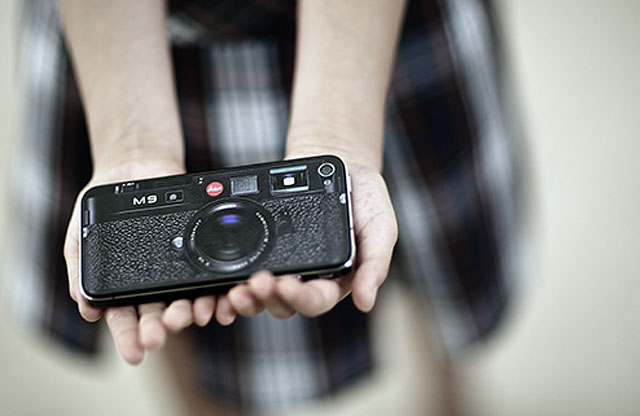 Leica M9 as iPhone 4