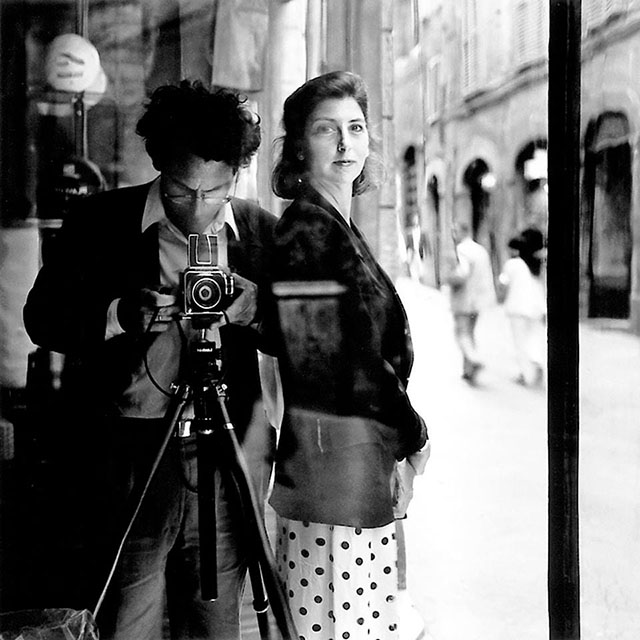 Rodney Smith and Leslie Smolan in Italy, 1990. 